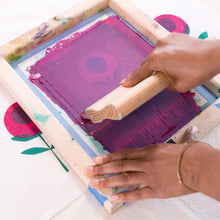 Load image into Gallery viewer, 10-10 Silkscreen Printing: Make a T-Shirt! w/Larissa Grass
